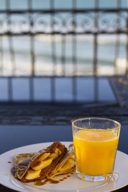 Dfrost Almugar Surf And Yoga Hostel Taghazout Εξωτερικό φωτογραφία