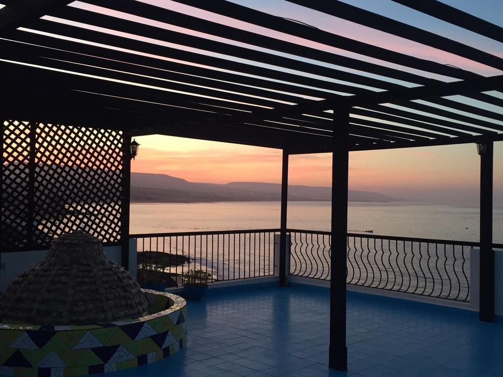 Dfrost Almugar Surf And Yoga Hostel Taghazout Εξωτερικό φωτογραφία